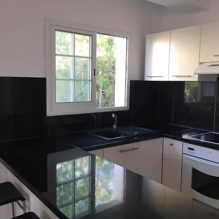 Vangelios פאפוס