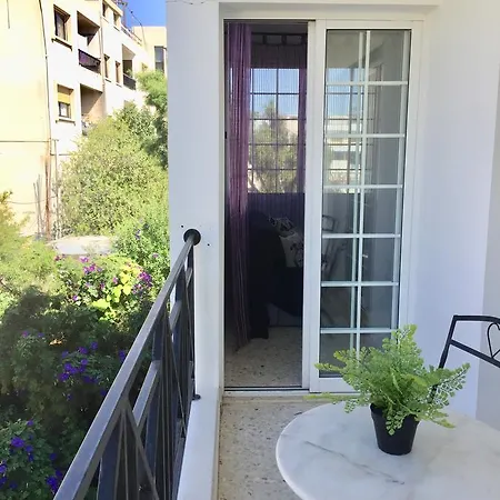 Vangelios بافوس